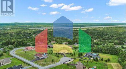 Residential - Single Family Home - Ottawa, Canada - Canada