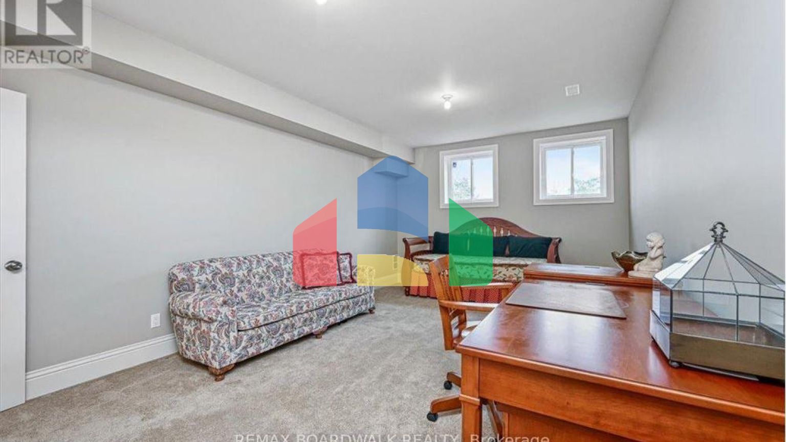 Residential - Single Family Home - Ottawa, Canada - Canada