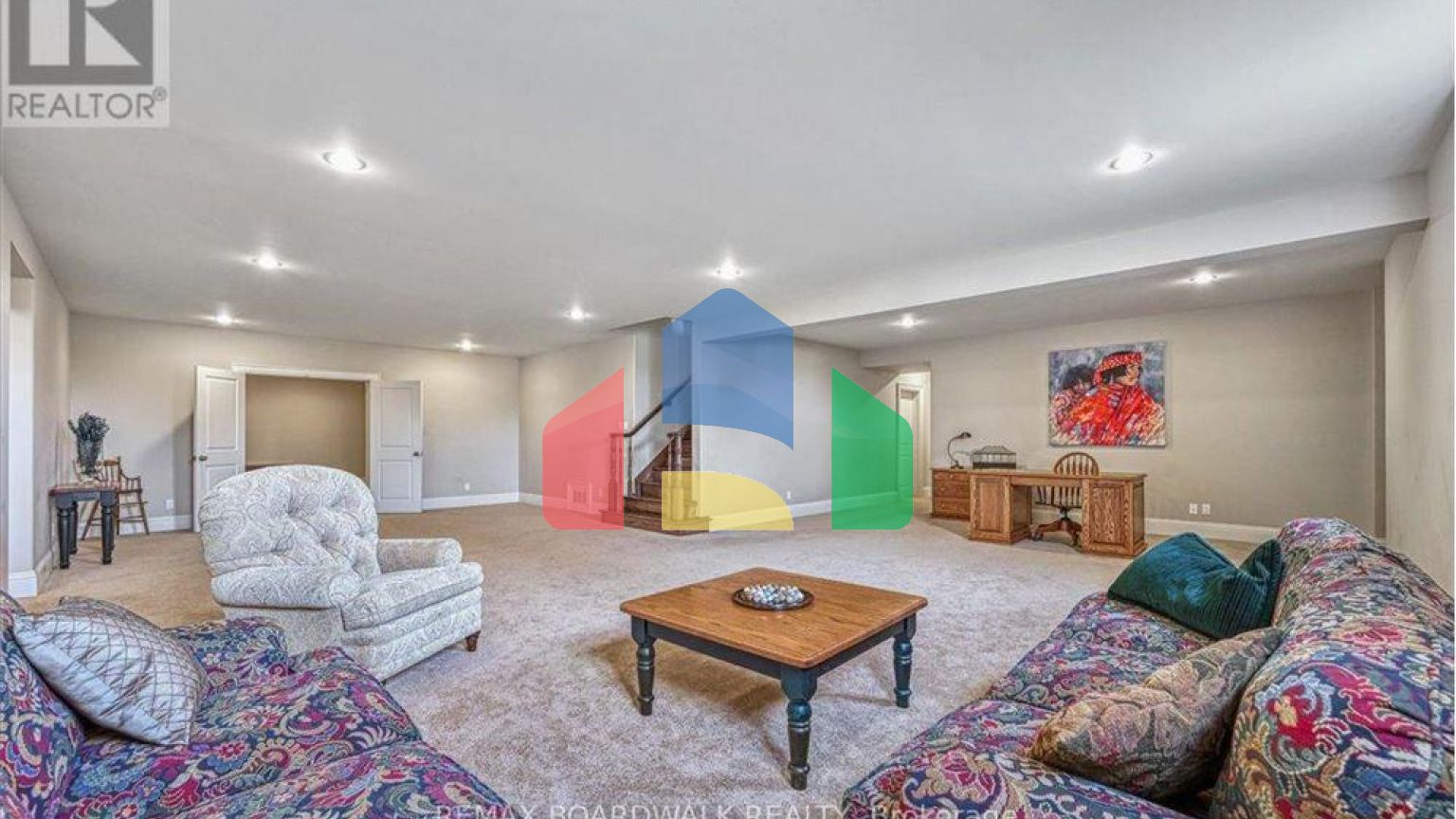 Residential - Single Family Home - Ottawa, Canada - Canada