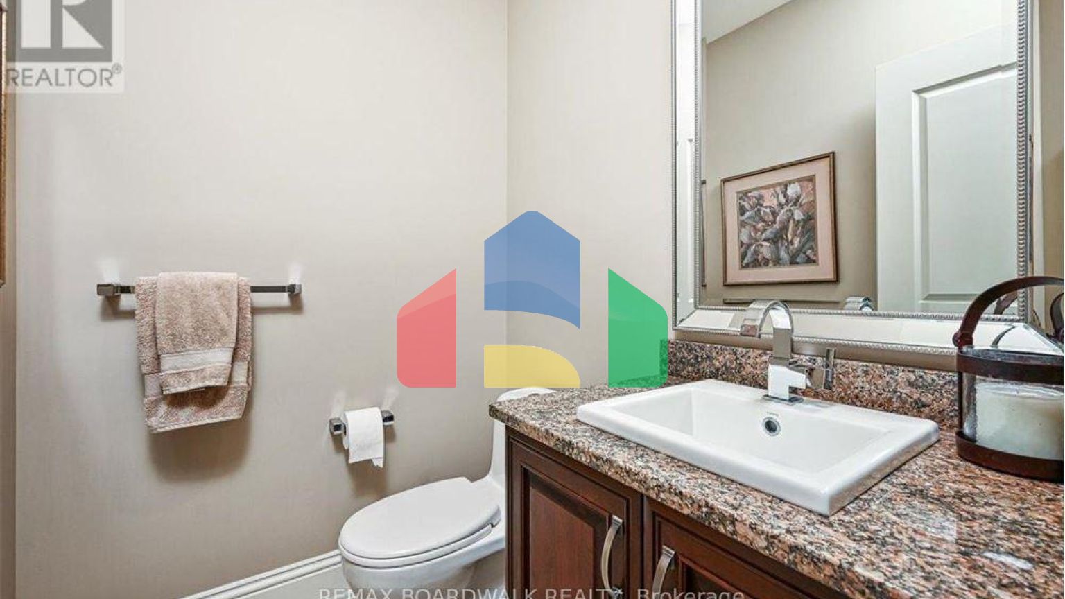 Residential - Single Family Home - Ottawa, Canada - Canada