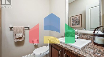 Residential - Single Family Home - Ottawa, Canada - Canada