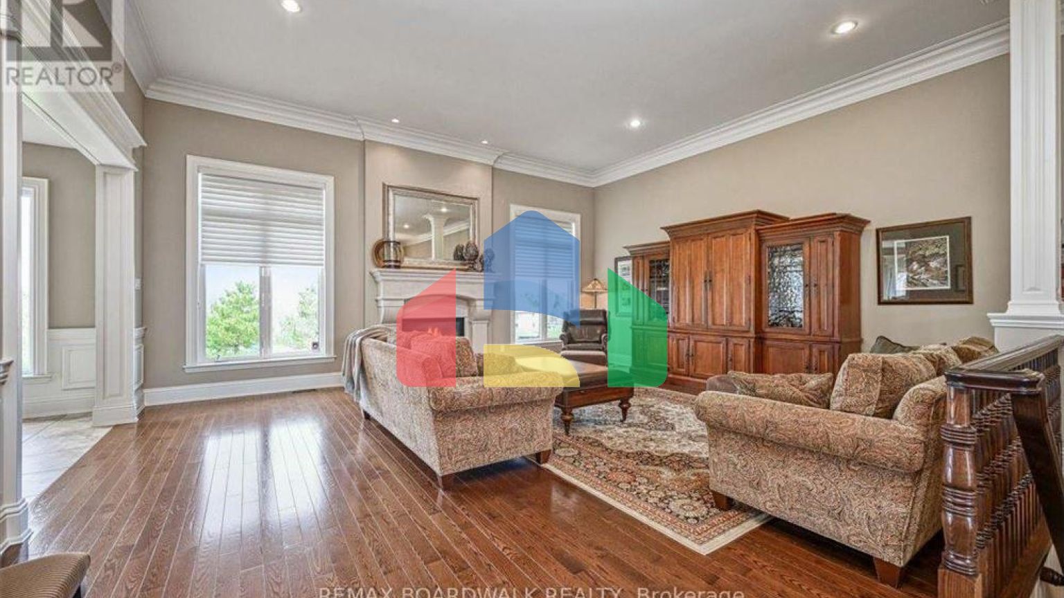 Residential - Single Family Home - Ottawa, Canada - Canada