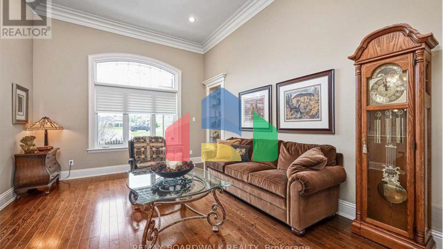 Residential - Single Family Home - Ottawa, Canada - Canada