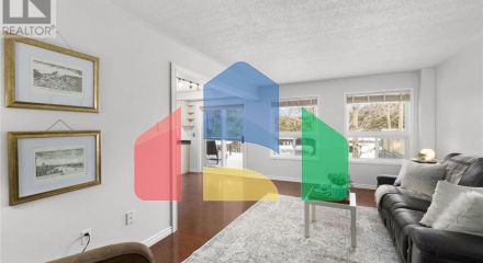 Residential - Single Family Home - Ottawa, Canada - Canada