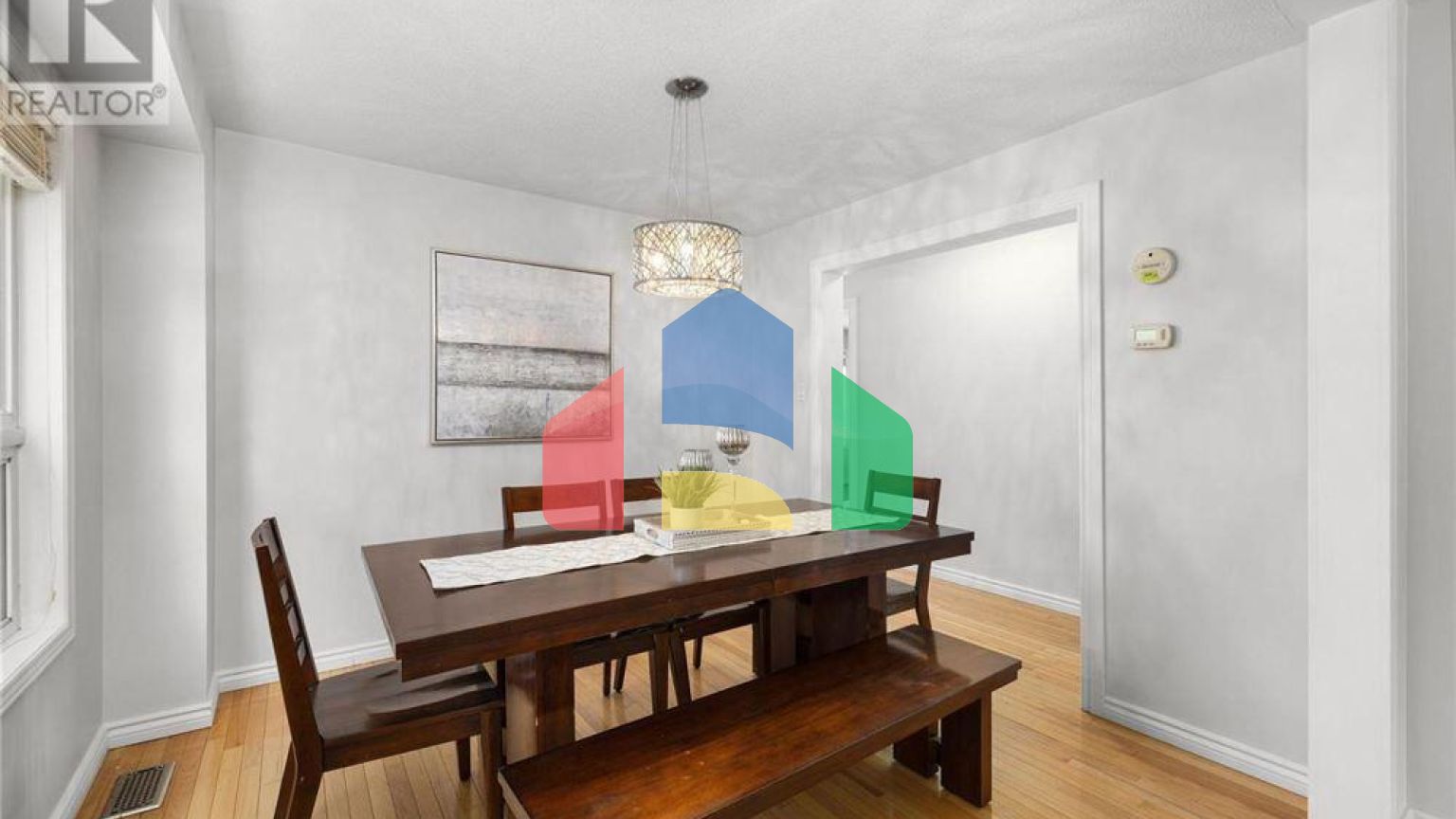 Residential - Single Family Home - Ottawa, Canada - Canada