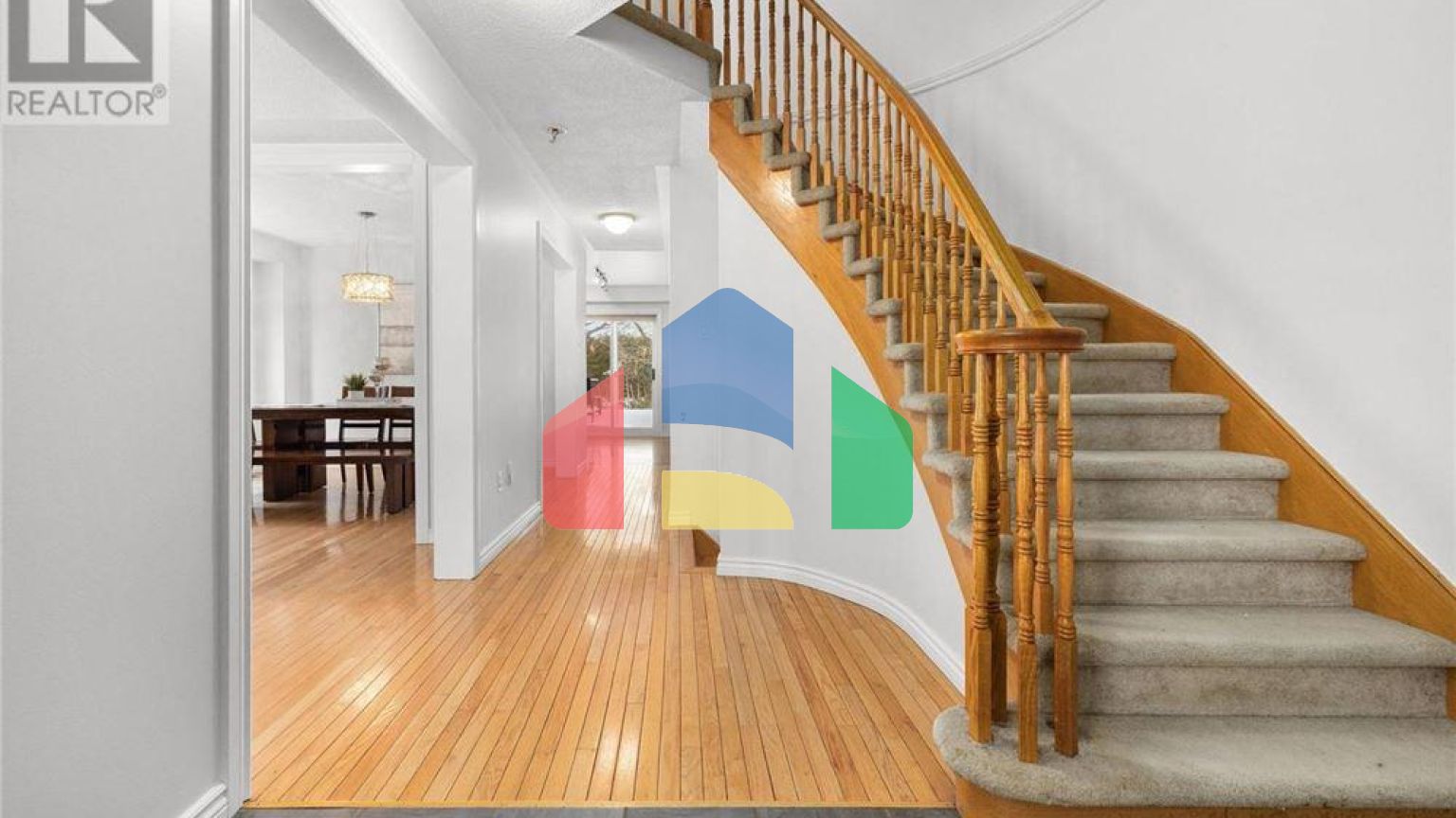 Residential - Single Family Home - Ottawa, Canada - Canada