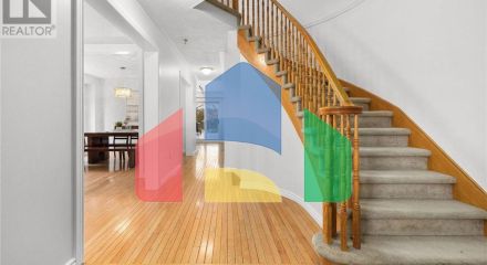 Residential - Single Family Home - Ottawa, Canada - Canada