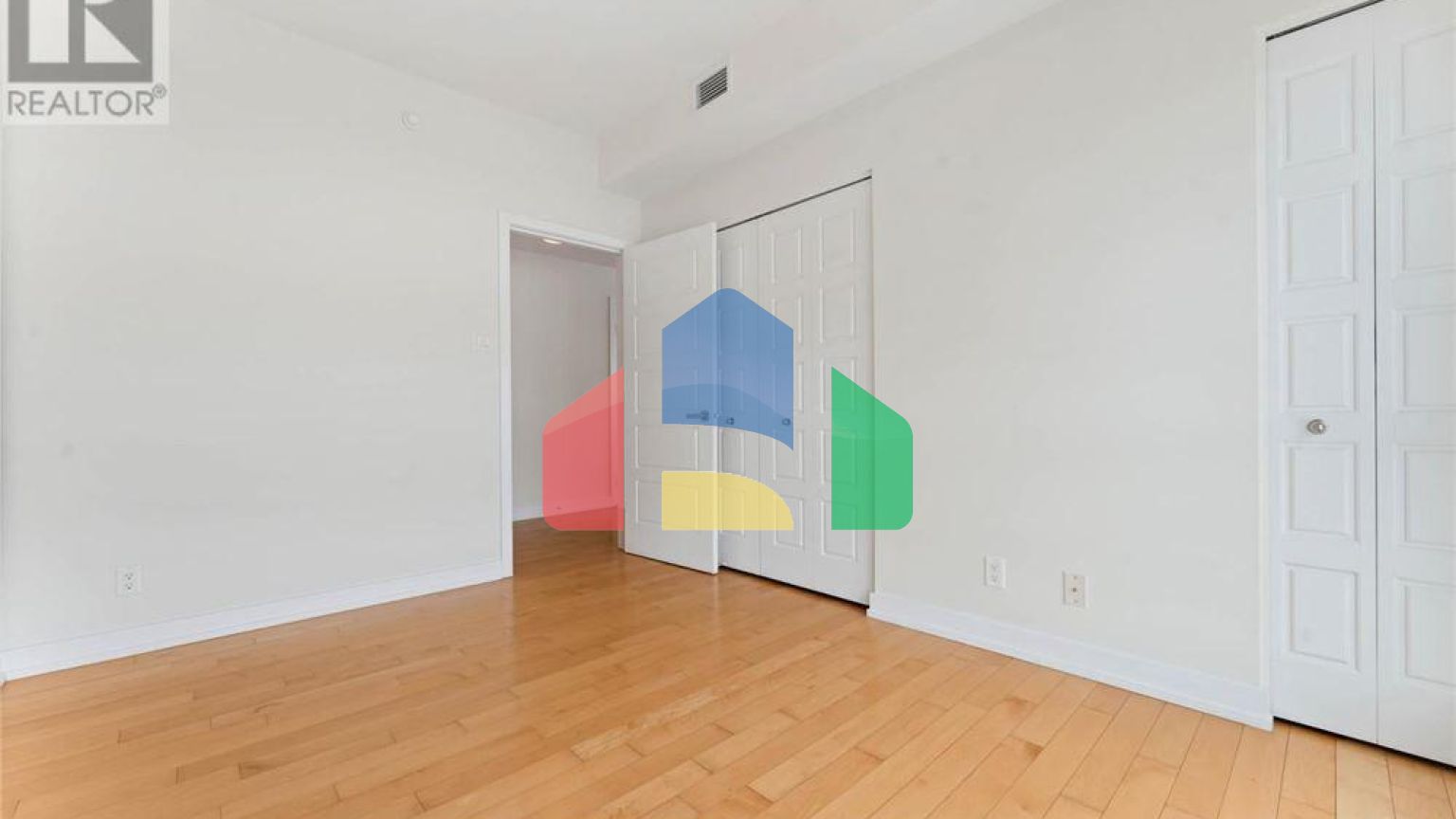 Residential - Condo/Apartment - Ottawa, Canada - Canada