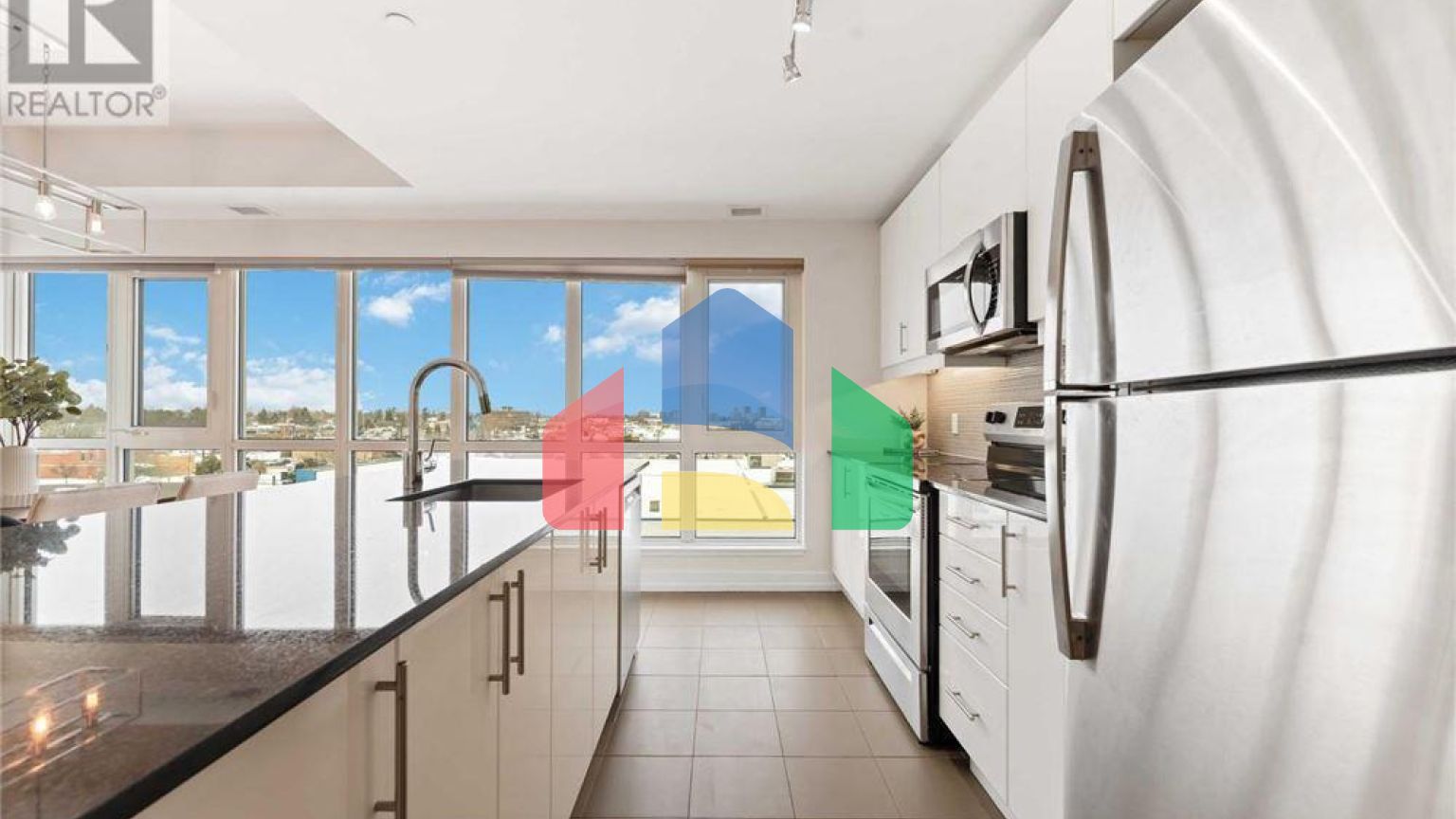 Residential - Condo/Apartment - Ottawa, Canada - Canada