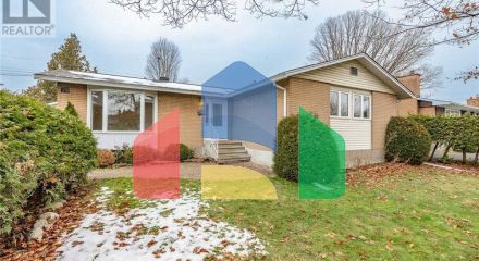 Residential - Single Family Home - Ottawa, Canada - Canada