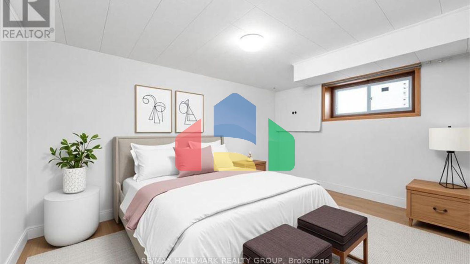 Residential - Single Family Home - Ottawa, Canada - Canada