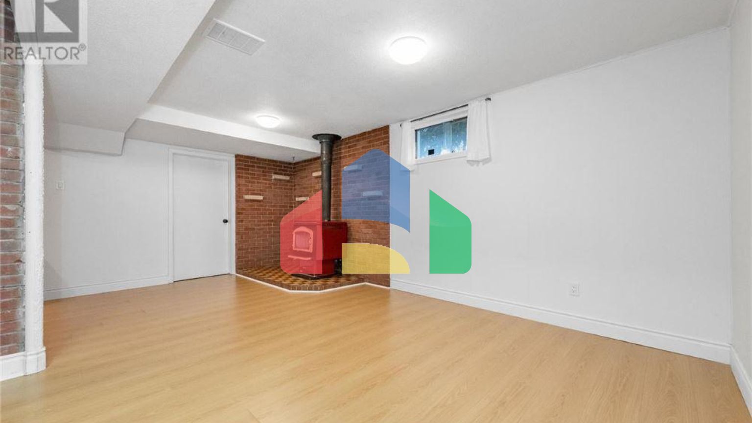 Residential - Single Family Home - Ottawa, Canada - Canada