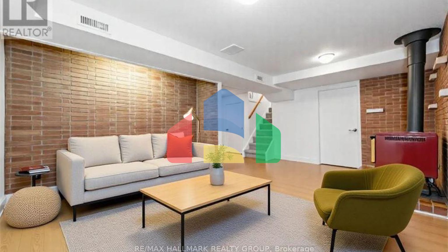 Residential - Single Family Home - Ottawa, Canada - Canada