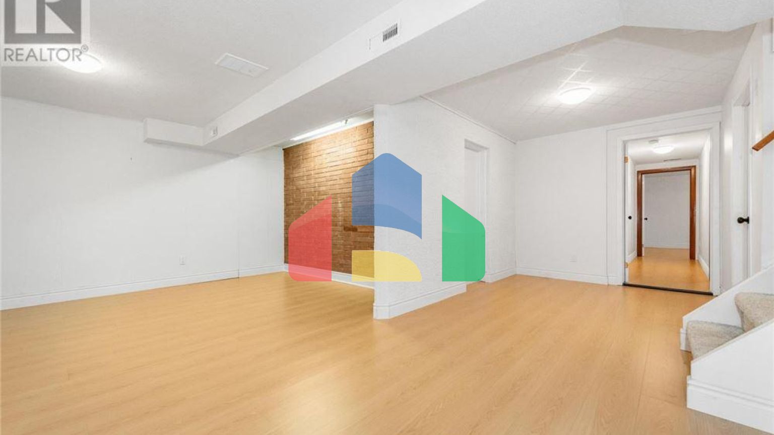 Residential - Single Family Home - Ottawa, Canada - Canada