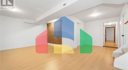 Residential - Single Family Home - Ottawa, Canada - Canada