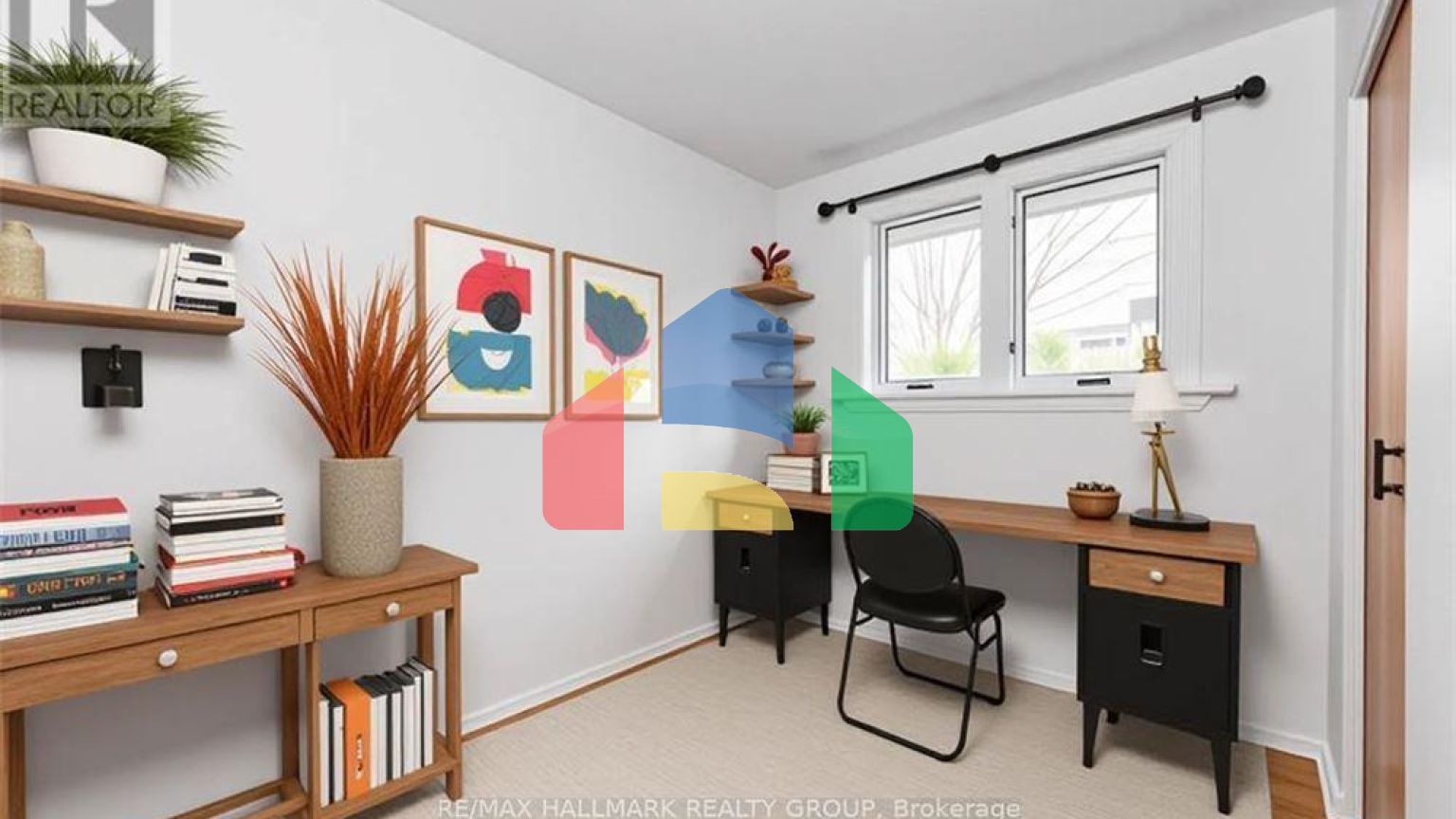 Residential - Single Family Home - Ottawa, Canada - Canada