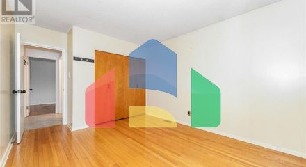 Residential - Single Family Home - Ottawa, Canada - Canada