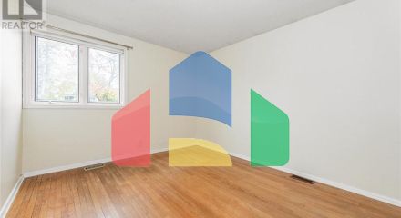 Residential - Single Family Home - Ottawa, Canada - Canada