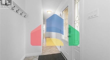 Residential - Single Family Home - Ottawa, Canada - Canada