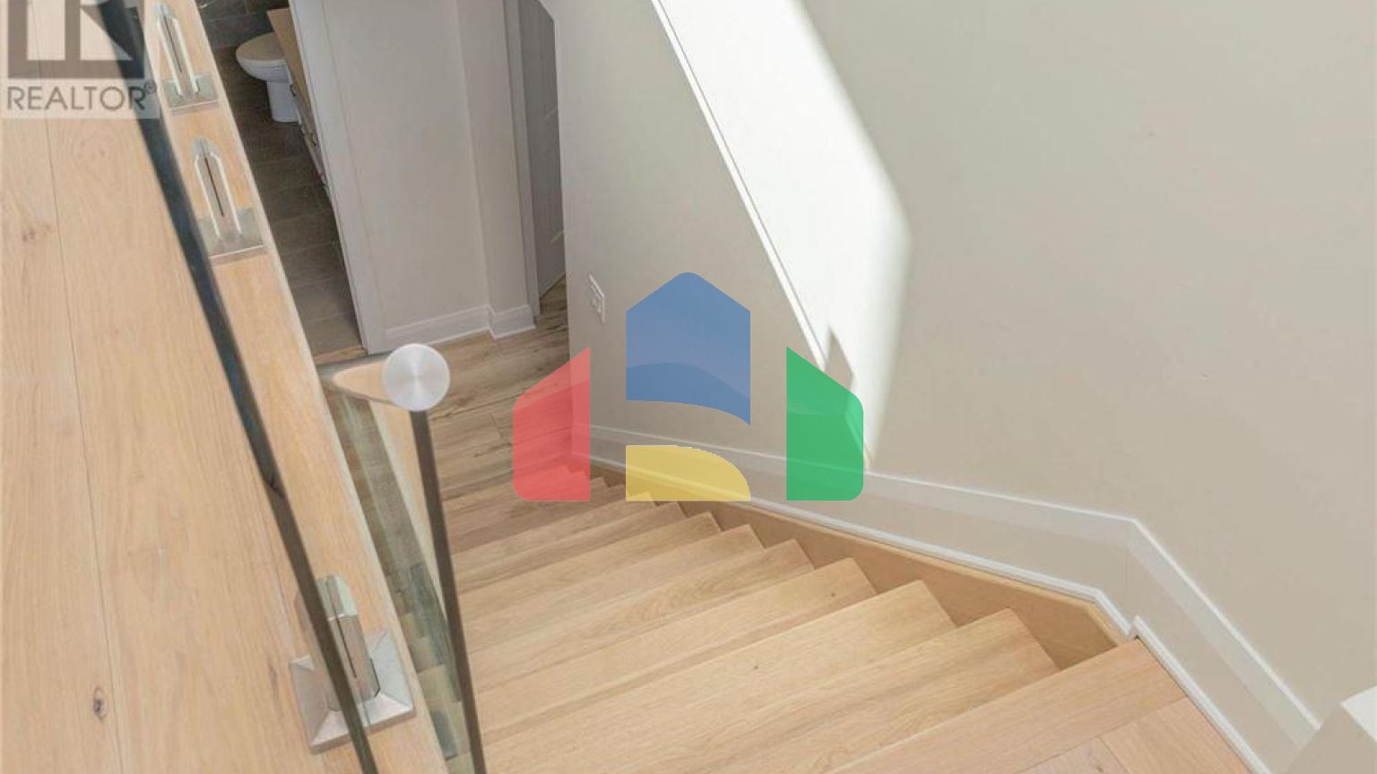 Residential - Single Family Home - Ottawa, Canada - Canada