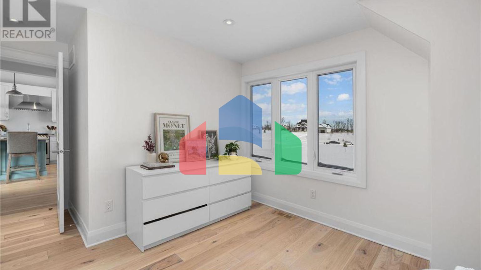 Residential - Single Family Home - Ottawa, Canada - Canada