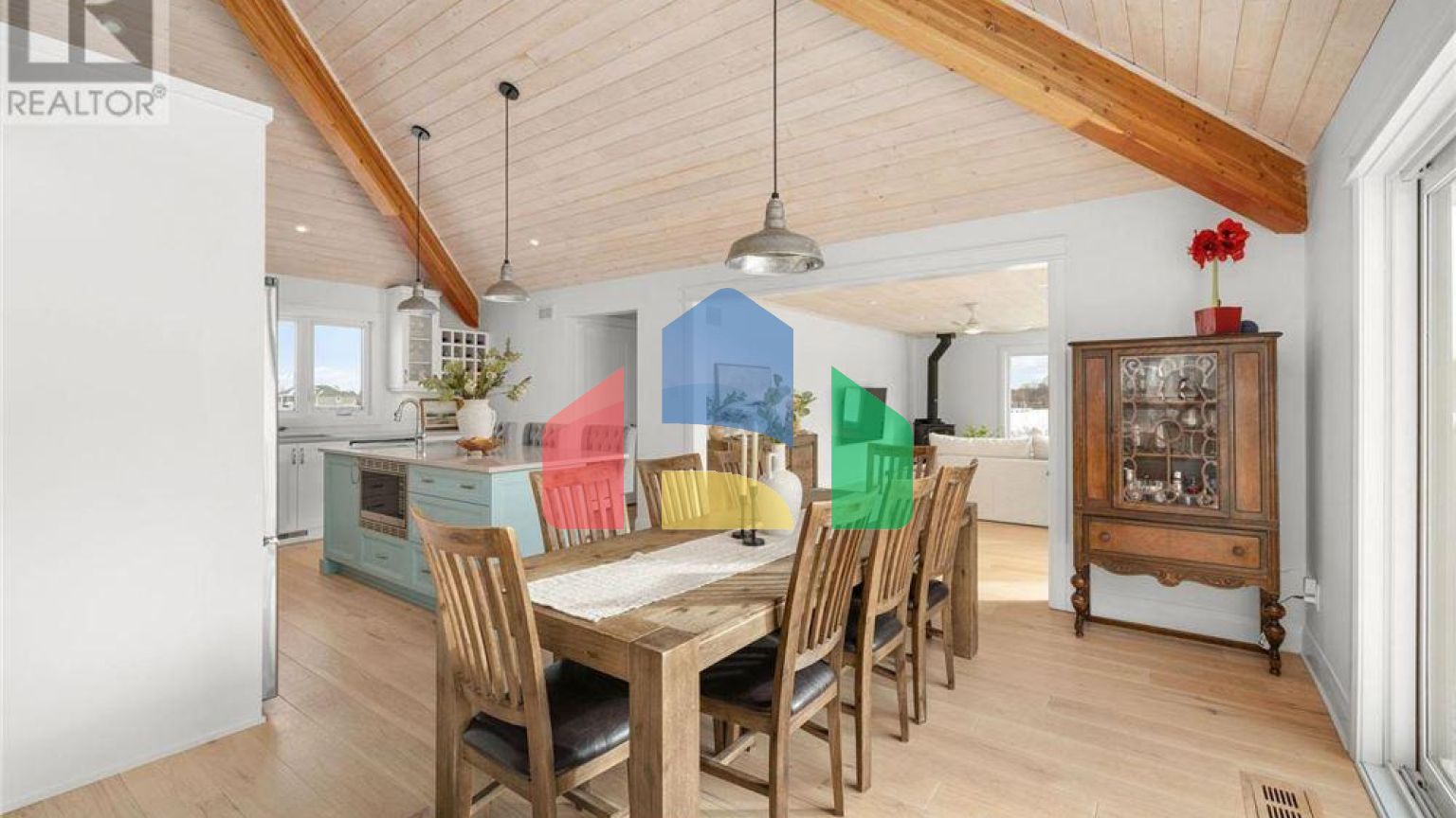 Residential - Single Family Home - Ottawa, Canada - Canada