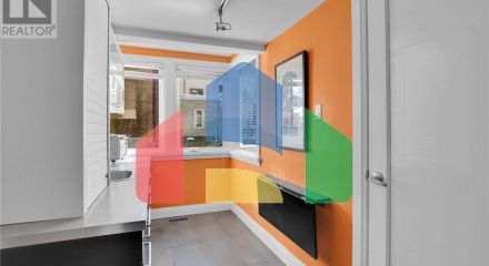 Commercial - Commercial/Retail - Ottawa, Canada - Canada