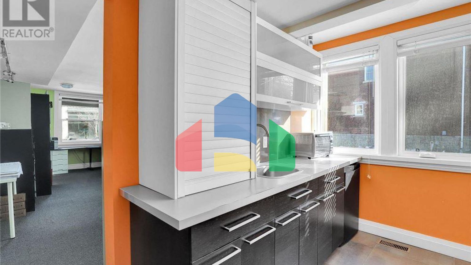 Commercial - Commercial/Retail - Ottawa, Canada - Canada