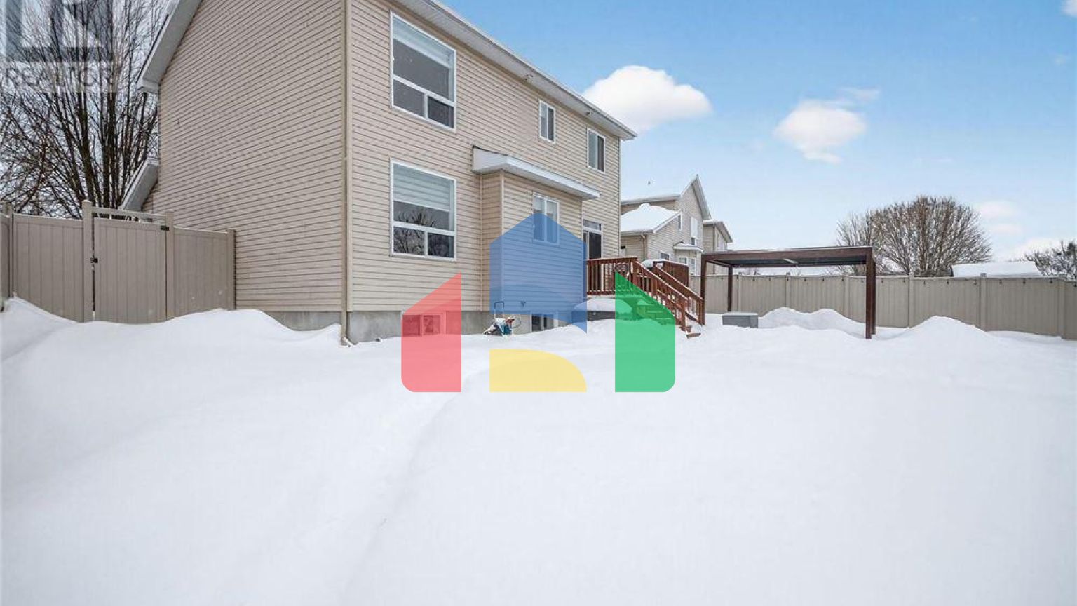 Residential - Single Family Home - Ottawa, Canada - Canada