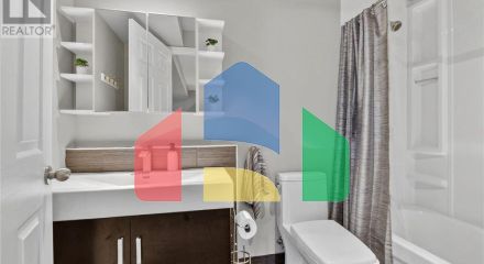 Residential - Single Family Home - Ottawa, Canada - Canada