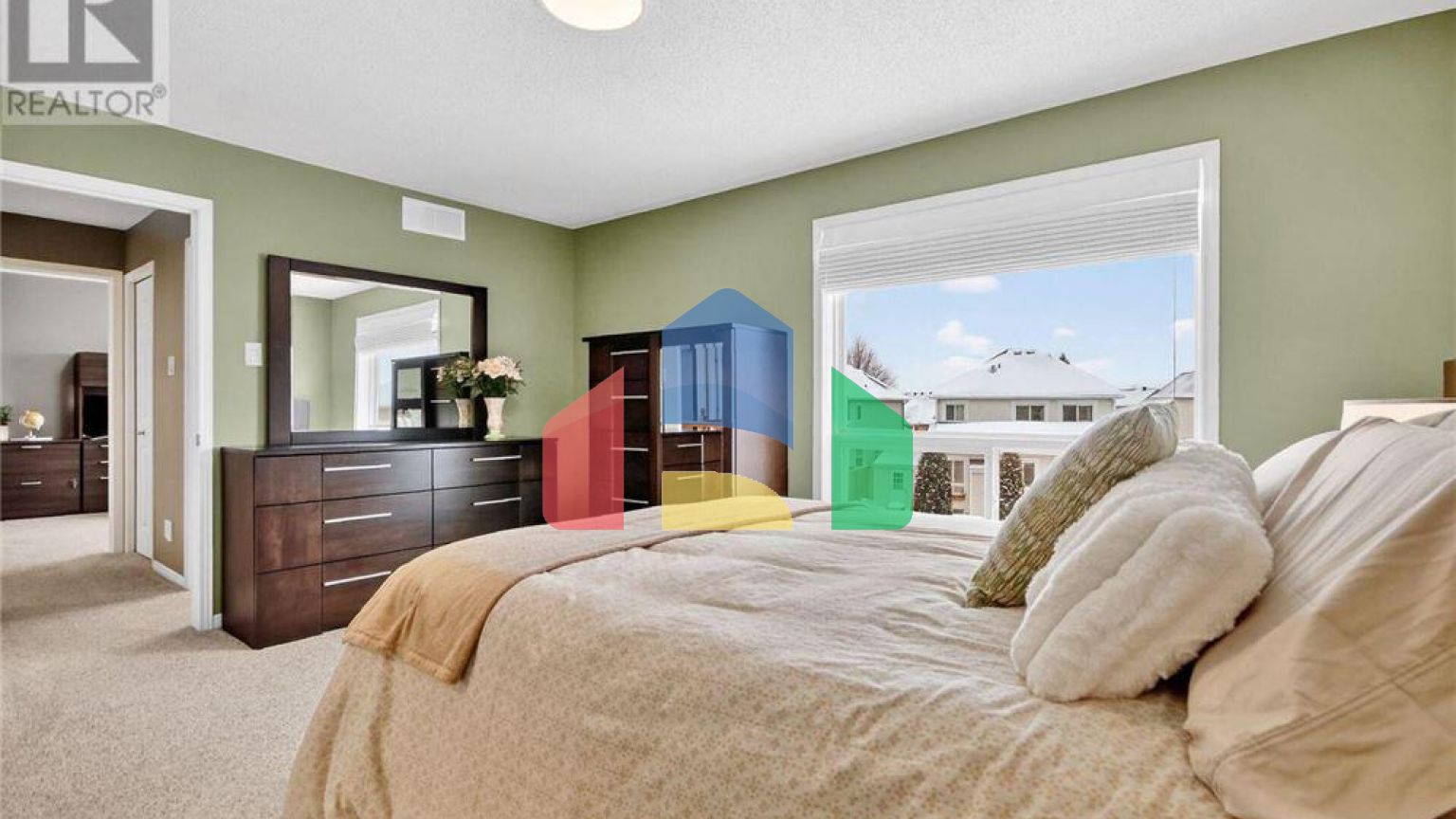 Residential - Single Family Home - Ottawa, Canada - Canada