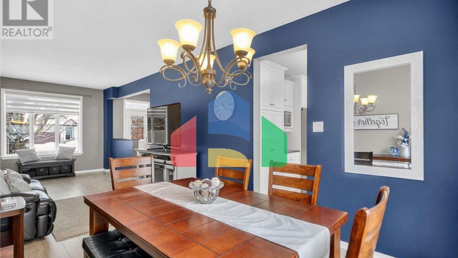 Residential - Single Family Home - Ottawa, Canada - Canada