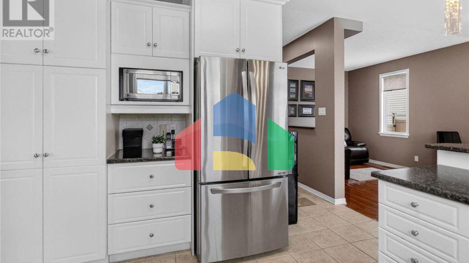 Residential - Single Family Home - Ottawa, Canada - Canada