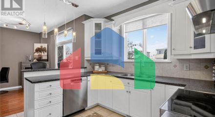 Residential - Single Family Home - Ottawa, Canada - Canada