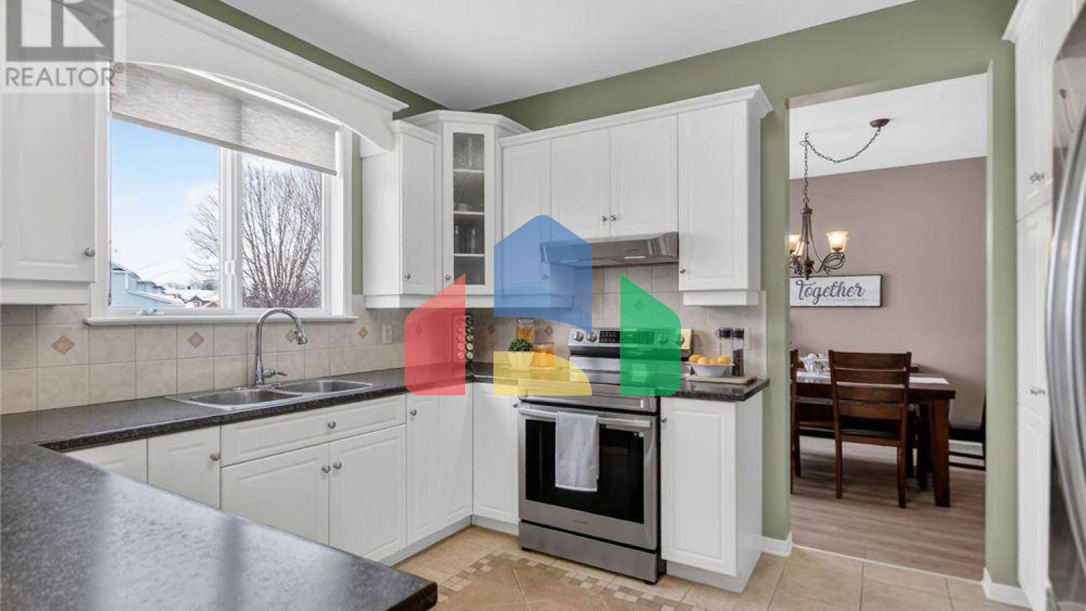 Residential - Single Family Home - Ottawa, Canada - Canada