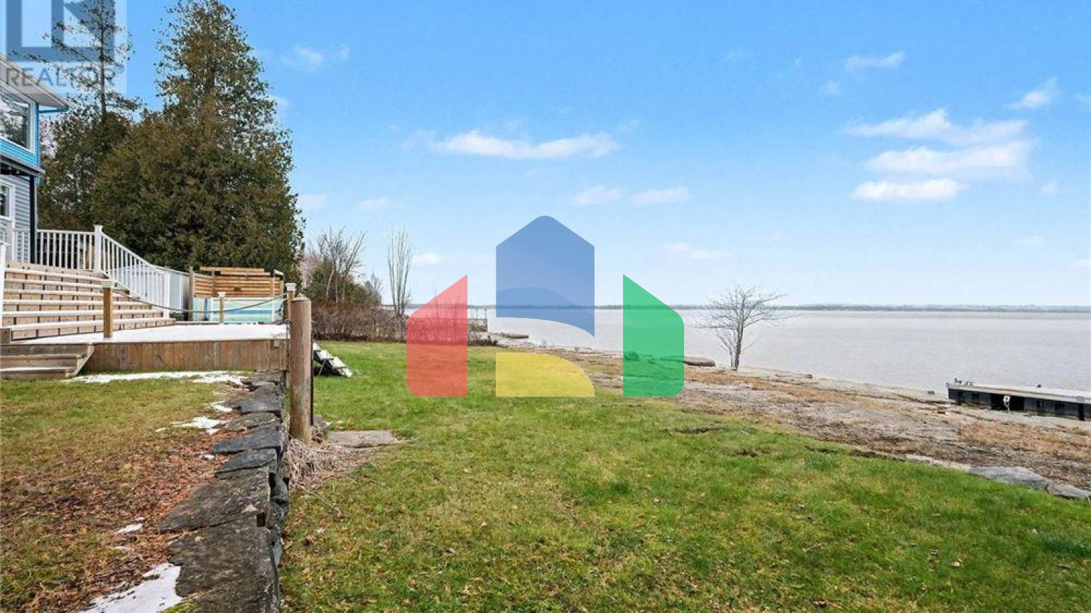 Residential - Single Family Home - Ottawa, Canada - Canada