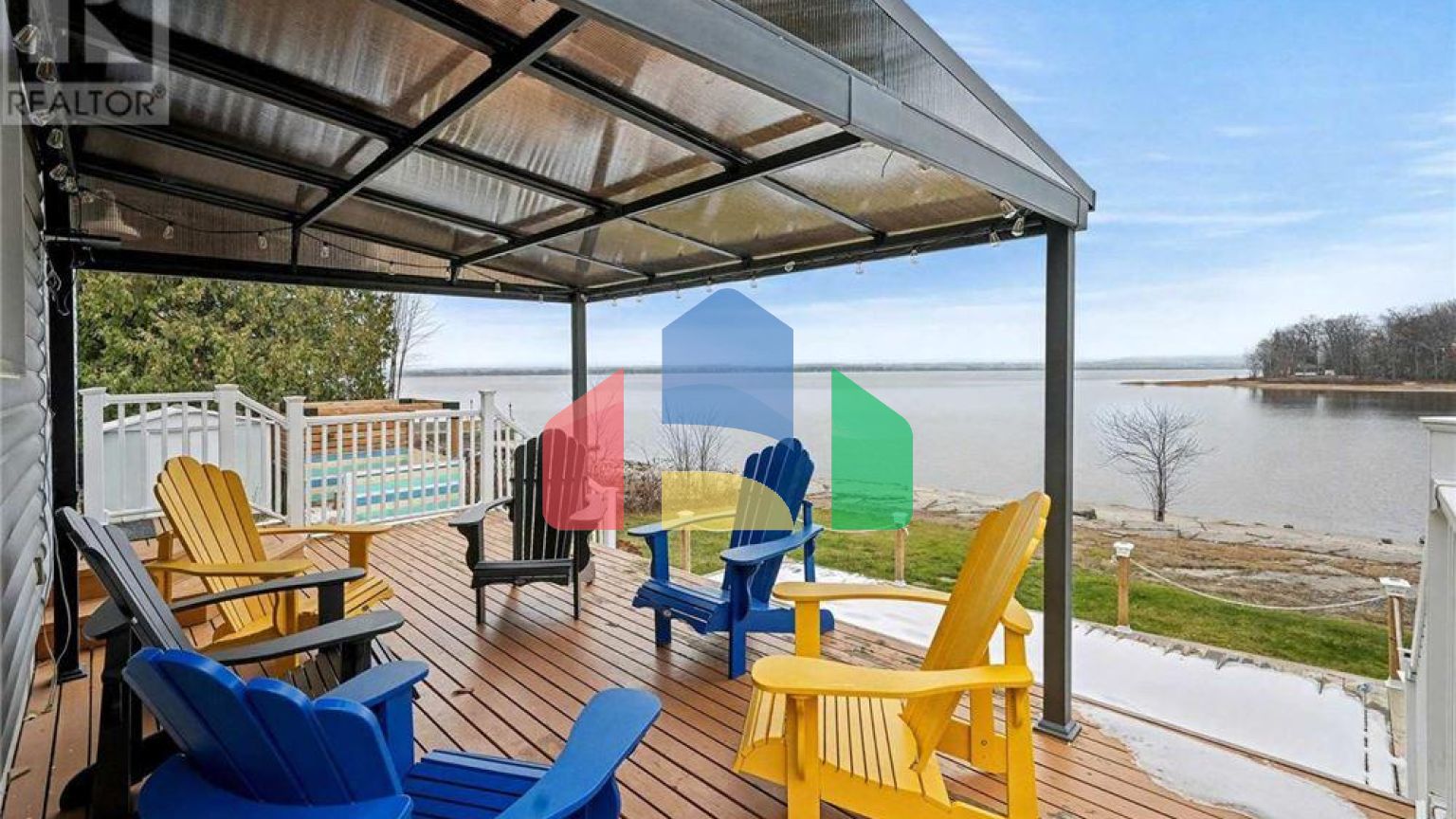 Residential - Single Family Home - Ottawa, Canada - Canada