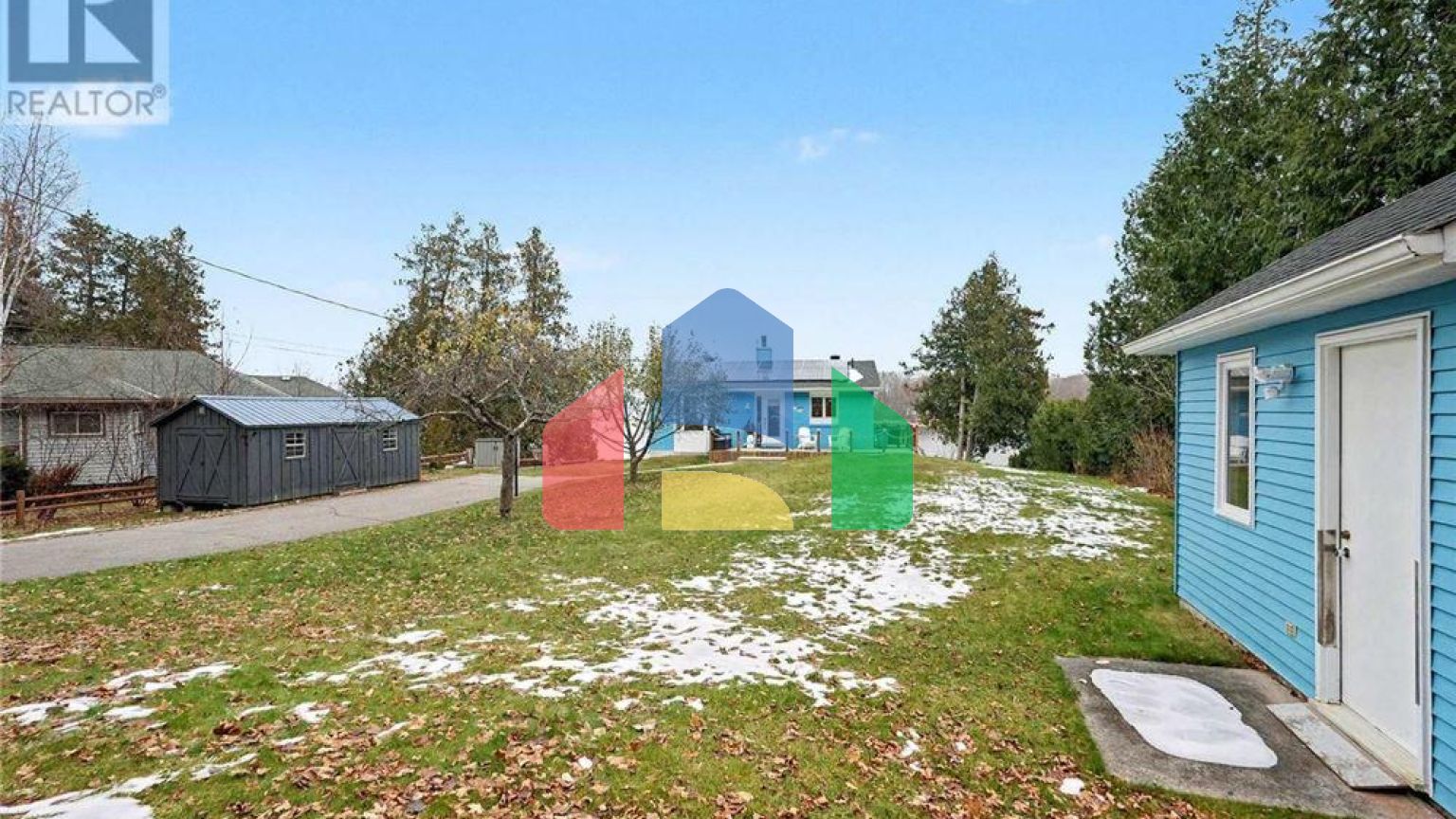 Residential - Single Family Home - Ottawa, Canada - Canada