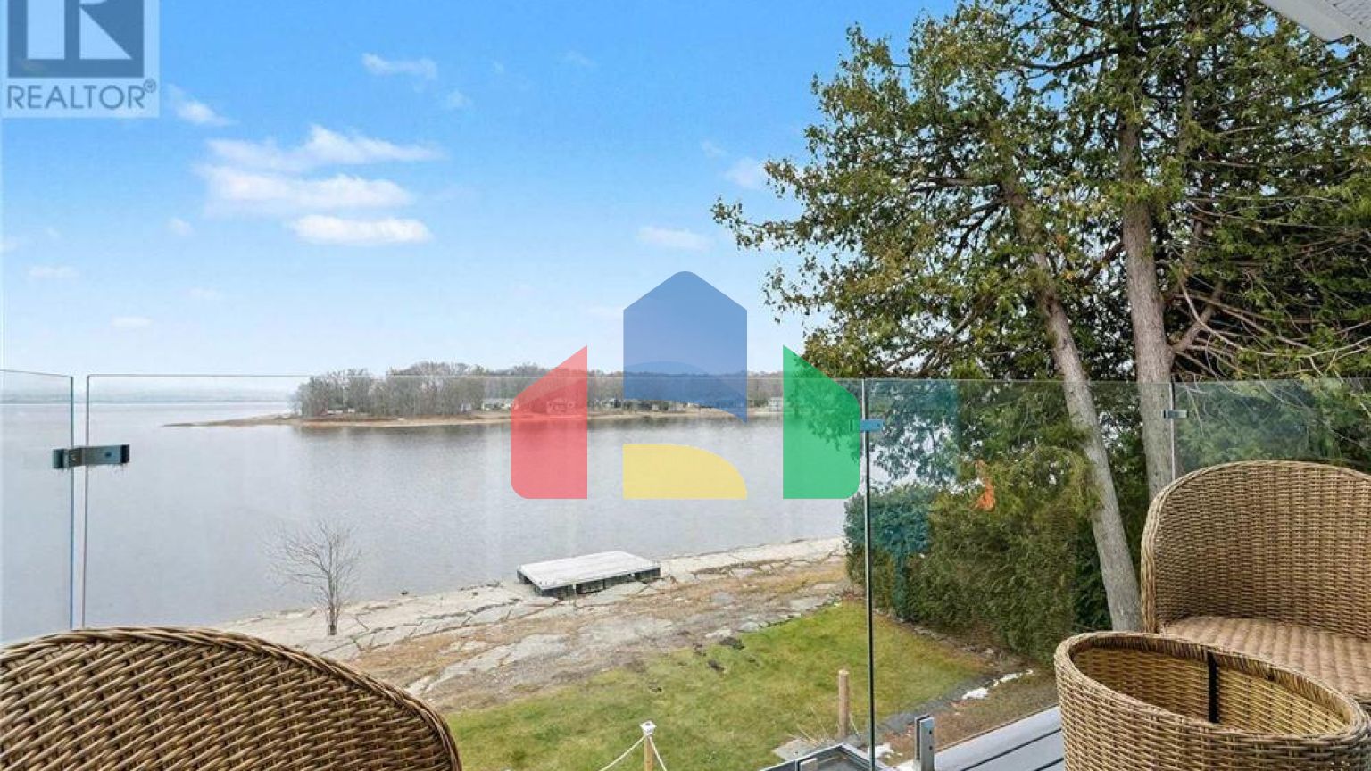 Residential - Single Family Home - Ottawa, Canada - Canada