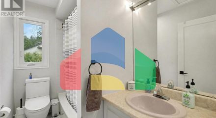 Residential - Single Family Home - Ottawa, Canada - Canada