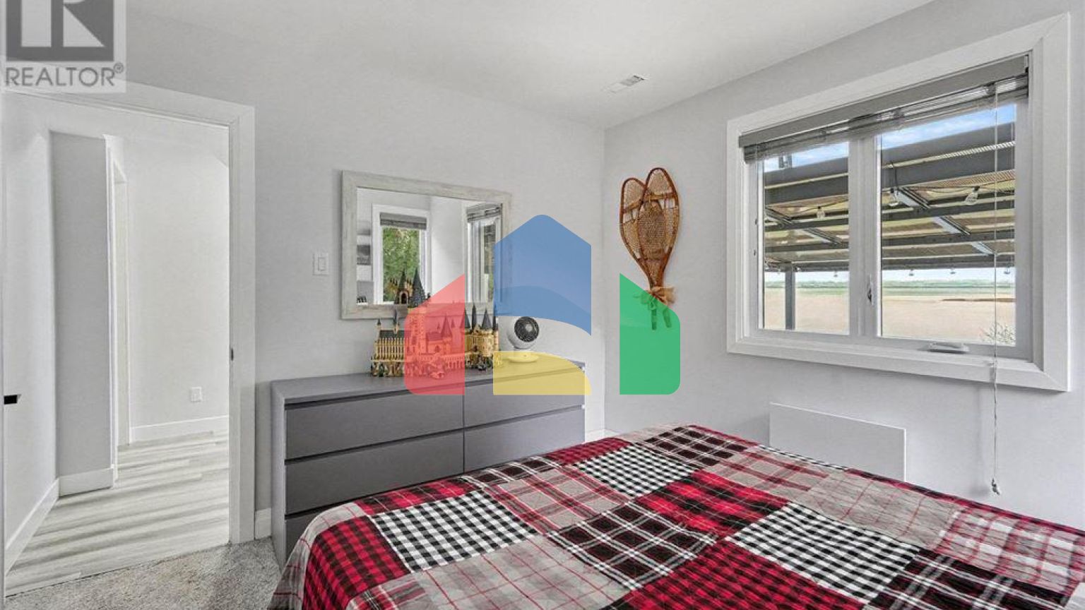 Residential - Single Family Home - Ottawa, Canada - Canada