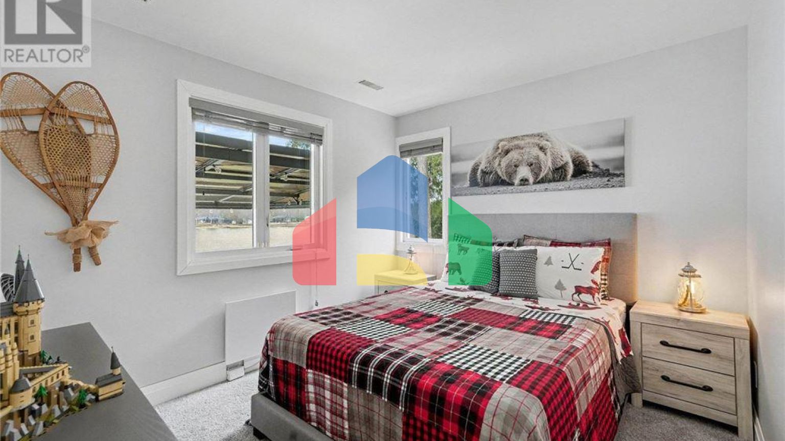 Residential - Single Family Home - Ottawa, Canada - Canada