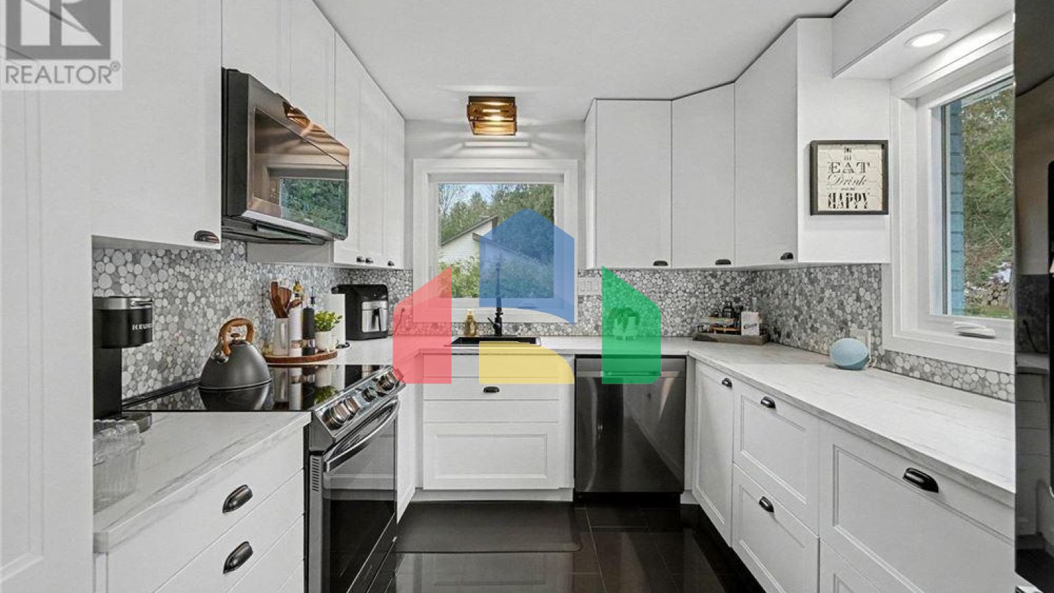 Residential - Single Family Home - Ottawa, Canada - Canada