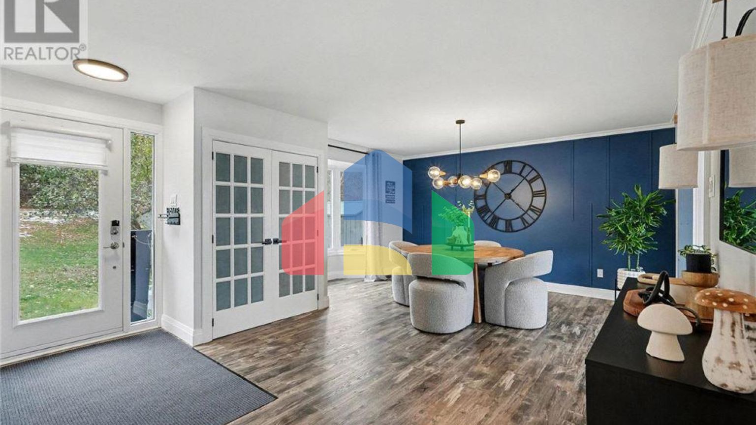 Residential - Single Family Home - Ottawa, Canada - Canada