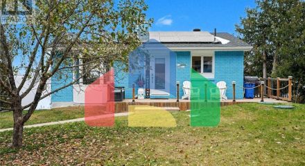 Residential - Single Family Home - Ottawa, Canada - Canada