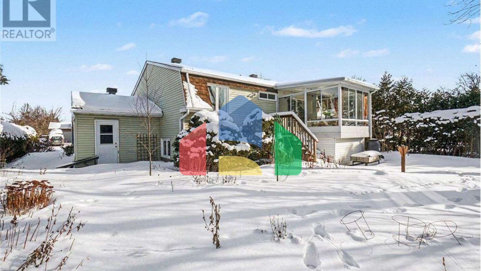 Residential - Single Family Home - Ottawa, Canada - Canada