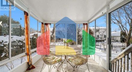 Residential - Single Family Home - Ottawa, Canada - Canada