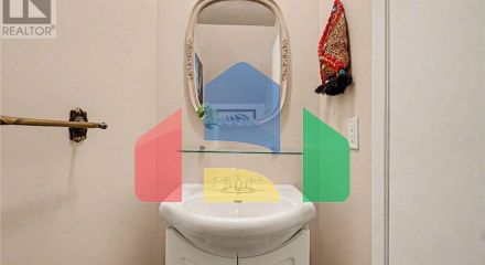 Residential - Single Family Home - Ottawa, Canada - Canada