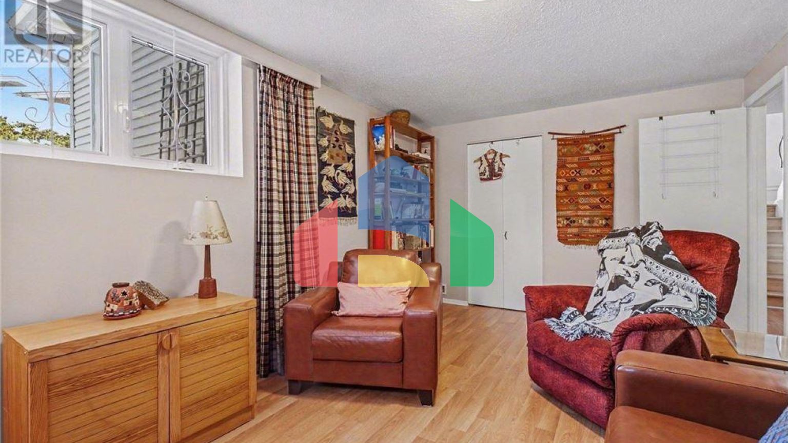 Residential - Single Family Home - Ottawa, Canada - Canada