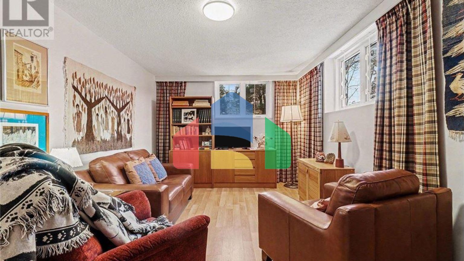 Residential - Single Family Home - Ottawa, Canada - Canada